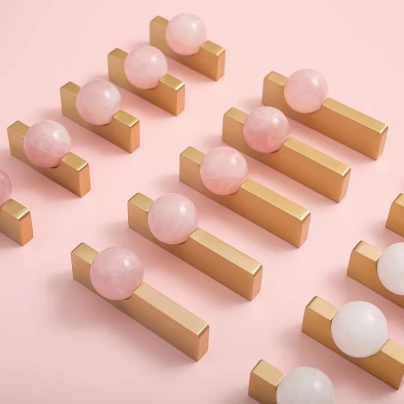 White Crystal Ball+Brass Furni - đánh giá và giá Furniture Hardware Drop Pulls