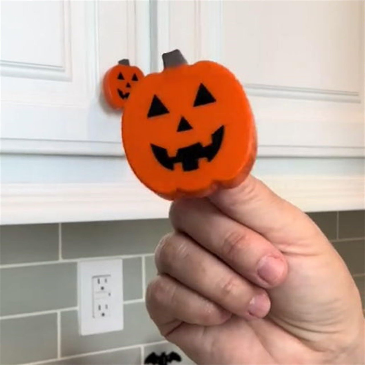 Halloween pumpkin knob cover,  - đánh giá và giá Furniture Hardware Manufacturer